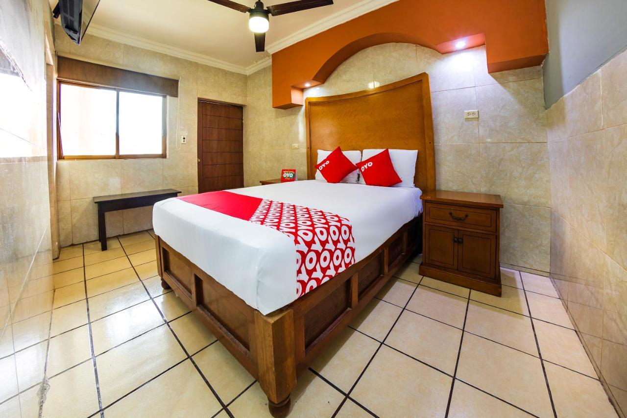 Hotel Romo 로스모치스 외부 사진